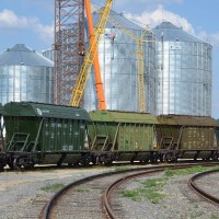 вагони-зерновози тяга локомотиви експорт