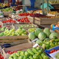 Овочі та фрукти продовжують дешевшати